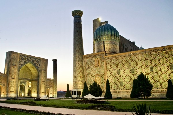 Uzbekistán by Himba, por las huellas de nomadas