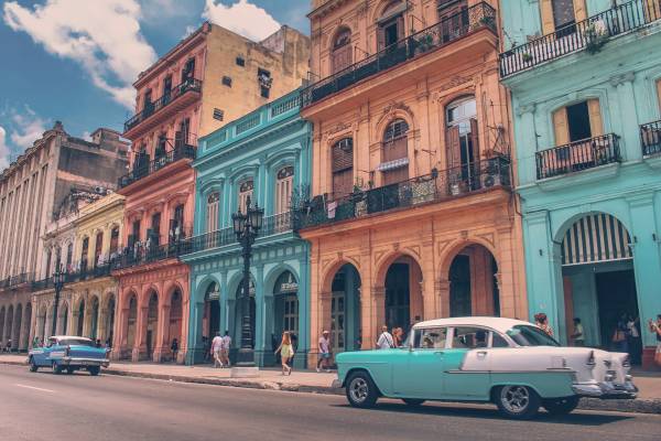 Cuba a tu aire, Fly & Drive